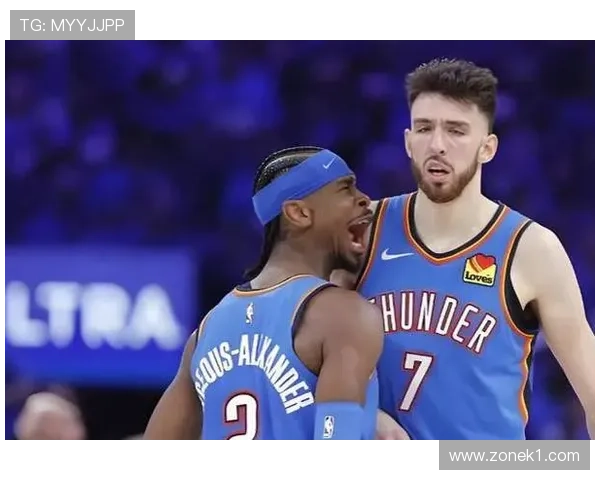 切特·霍姆格伦通过挡拆拉开空间提升队内三分效率明显