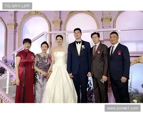 张常宁家的狗吃的都比我一个月饭钱多