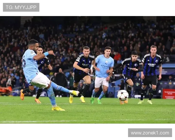 曼城多线作战体能压力增加，密集赛程下表现波动显现