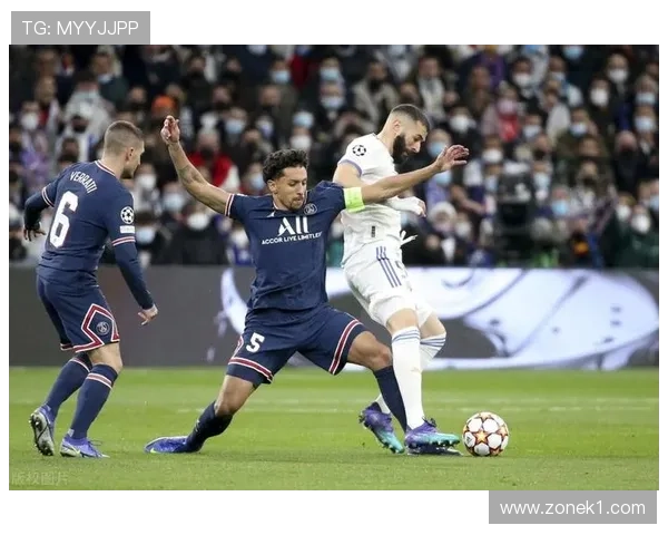 本泽马vs莱万：体系适配与战术作用差异分析